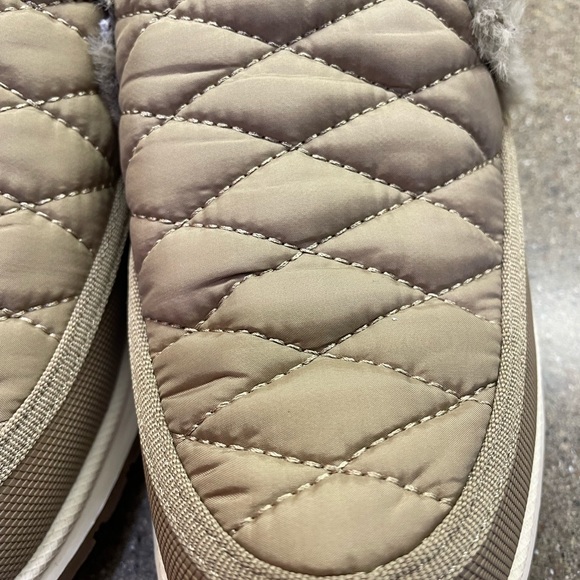 🆕 BareTraps Quilted Lined Slipper Mules Clogs, Taupe - Picture 5 of 6